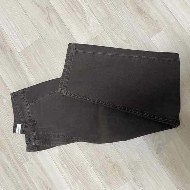아모멘토 브라운 데님