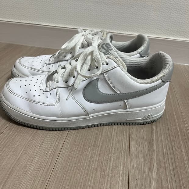나이키 에어포스 화이트그레이(260)
