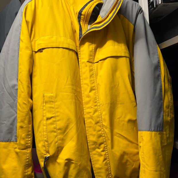 프라다 스포츠 스키파카 52