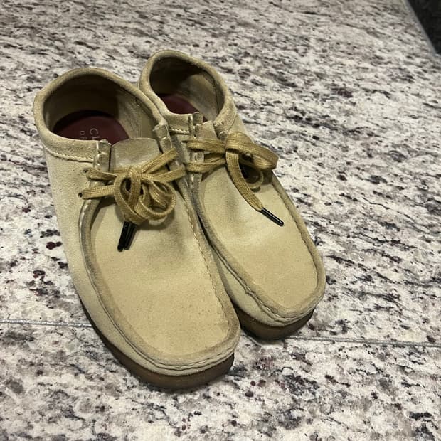 클락스 왈라비 메이플 스웨이드 uk7.5