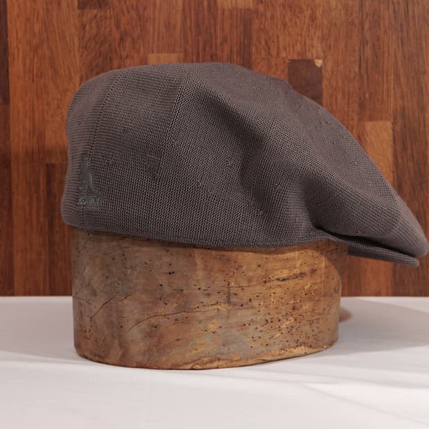 빔즈 별주 Kangol 헌팅 플랫 캡