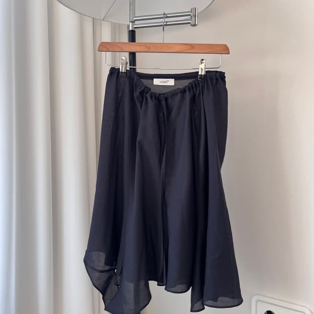 LCDC 플레어 레이어드 스커트