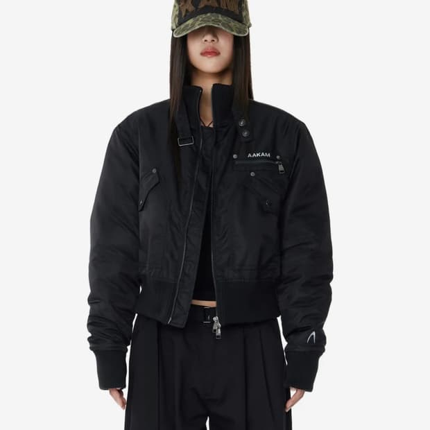 아캄 High-Neck Bomber Jacket