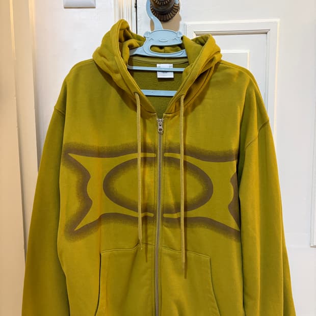 크리틱 후드집업