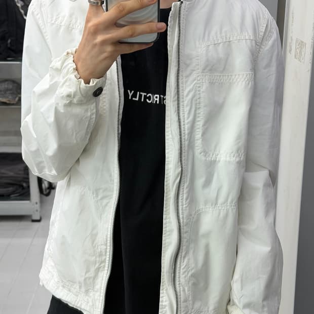 잭앤질 빈티지 화이트 바람막이 자켓