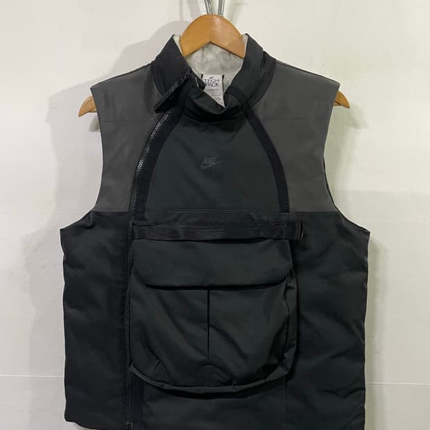 나이키 테크팩 조끼 패딩 스톤아일랜드 스타일 95-100