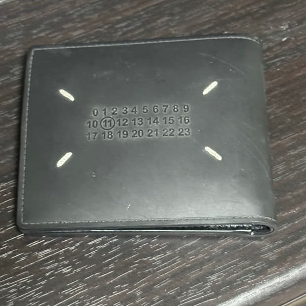 메종 마르지엘라 반지갑