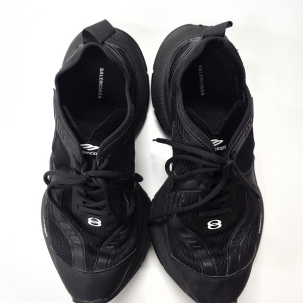 발렌시아가 서킷 블랙 EU42