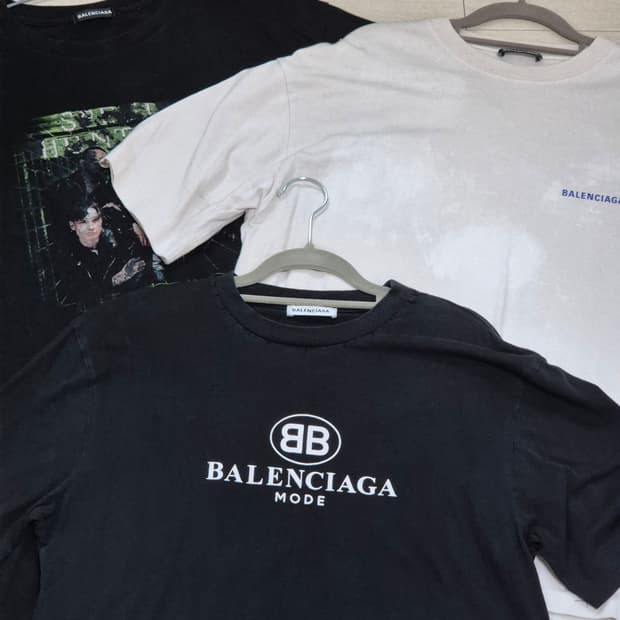 발렌시아가 슈프림 오프화이트 스투시 우영미 반팔티 급처