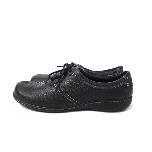 [US10] 클락스 비얼즈 레이스업 블랙