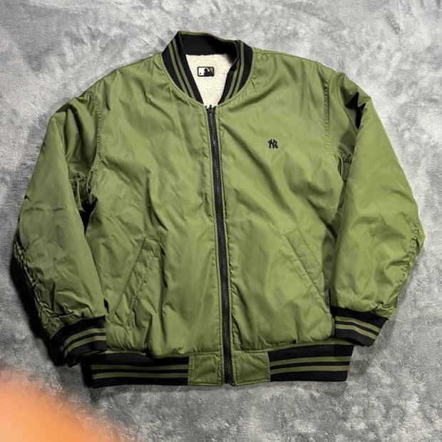 MLB 뉴욕양키즈 양면 봄버자켓