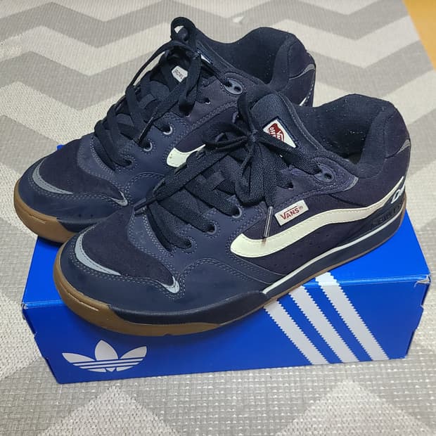 [ 42.5 ] dime 반스