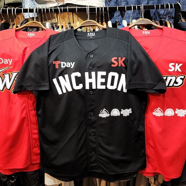 (XL) SK 와이번스 야구져지 블랙 인천 챔피온 우승기념 유니폼 
