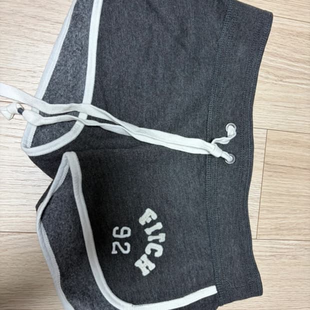 아베크롬비 숏팬츠