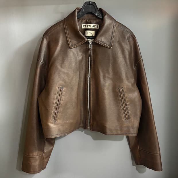 CESTLAVIE 브라운 페이크 레더 자켓
