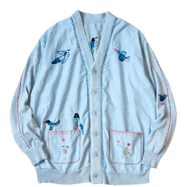 캐피탈 니트 x 샴브레이 맥파이 자수 가디건 색소폰 1사이즈 팝니다