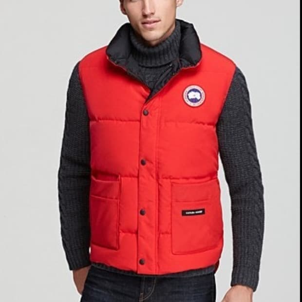 캐나다구스 패딩조끼 M 팝니다.