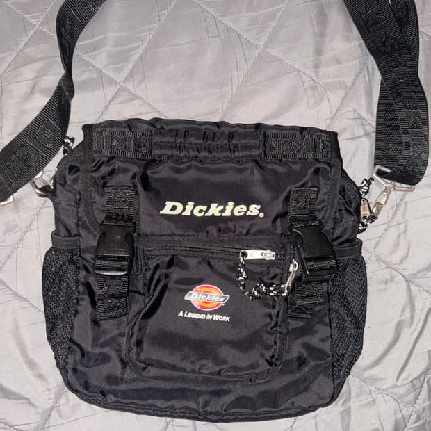 디키즈 미니 크로스백