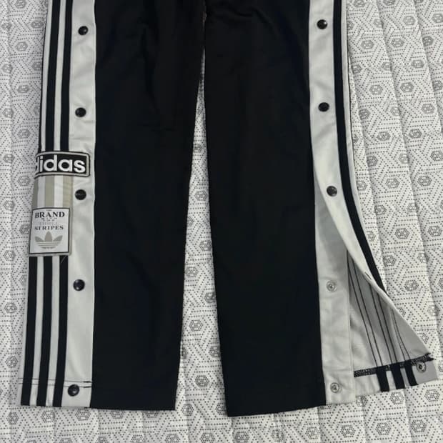 아디다스 아디브레이크 트랙 팬츠 26