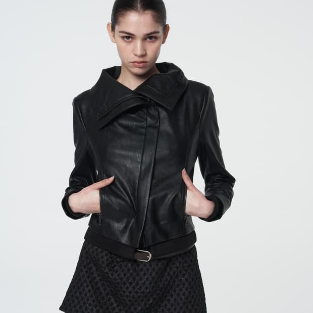 구해요) Settle for moon 레더 자켓