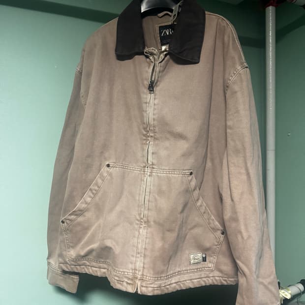 (새제품)자라 콘트라스트 워크 자켓 라이트탄 xl 