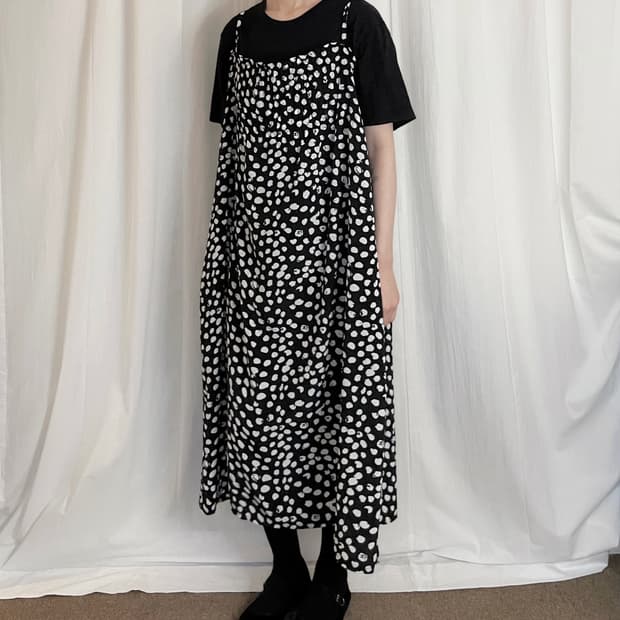 Abstract Dot Shirring Long Dress - Black