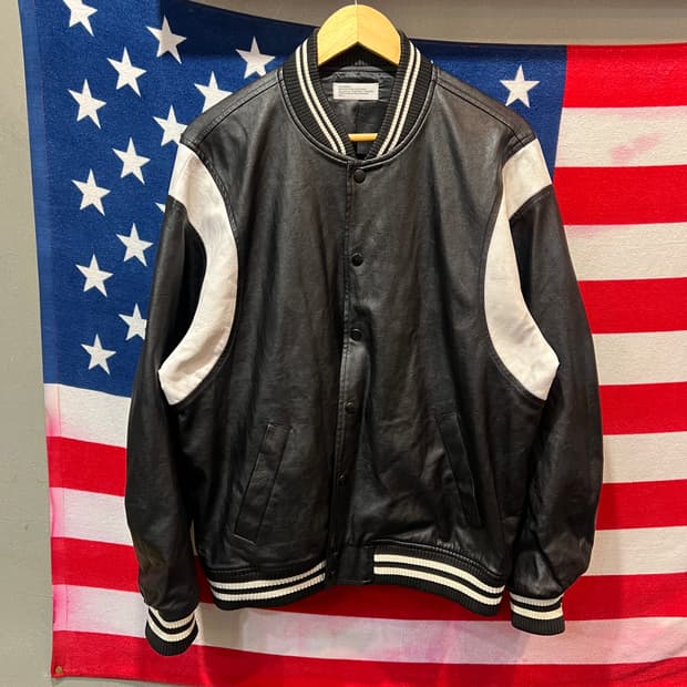 파르티멘토 오버핏 레더자켓