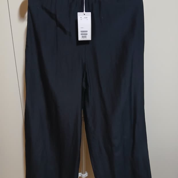 코스 블랙 와이드팬츠
