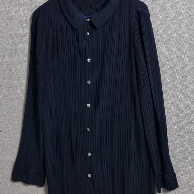 105 (88) 크로커다일 다크네이비 플리츠 가디건