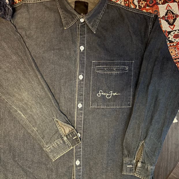 Y2K hip-hop Sean John’s denim shirt