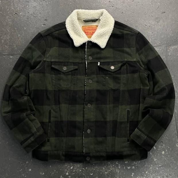 리바이스 체크 쉐르파 자켓 100