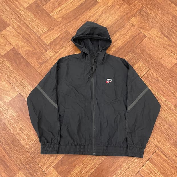 나이키 윈드러너 바람막이