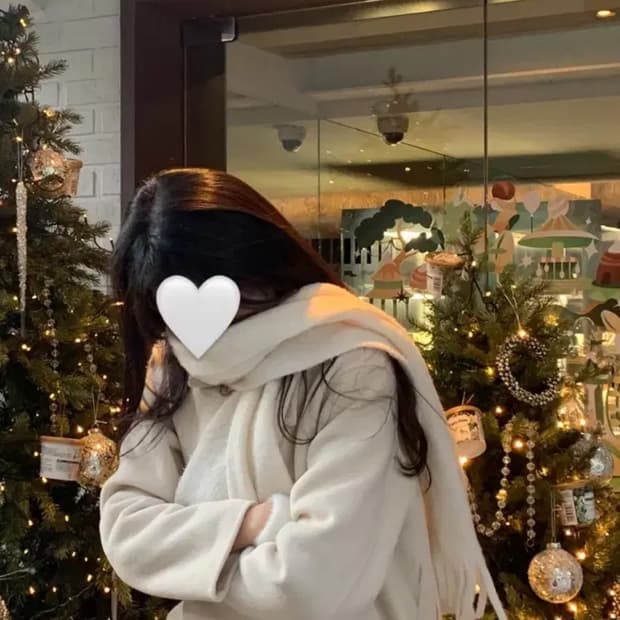  트와이스 나연 올리브데올리브 코트