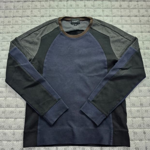 솔리드 옴므 우영미 배색 맨투맨 95