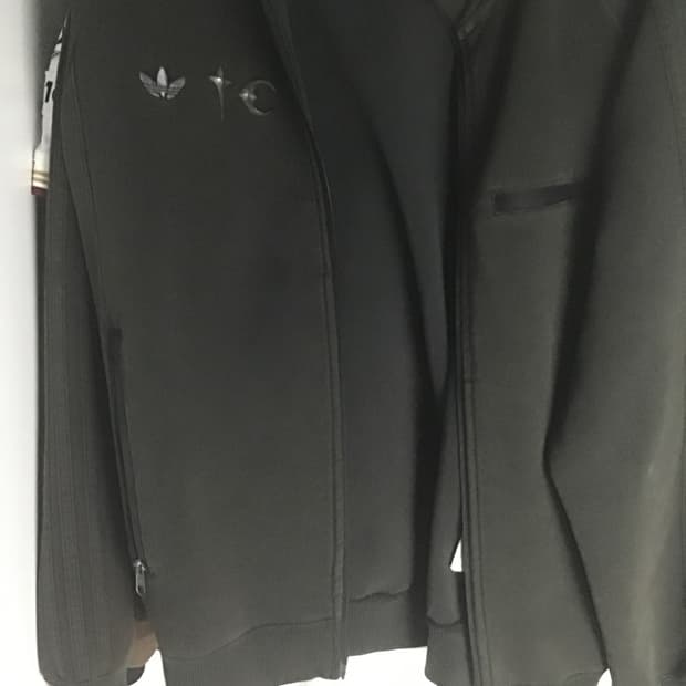 아디다스 떠그클럽