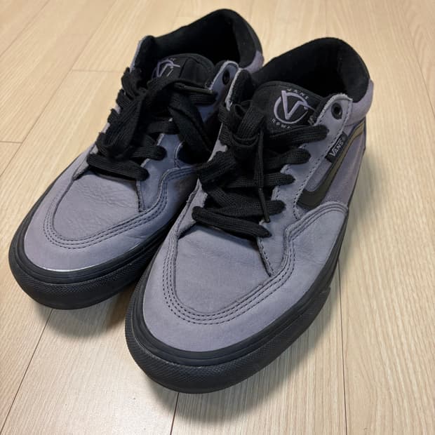 반스로완퍼플블랙