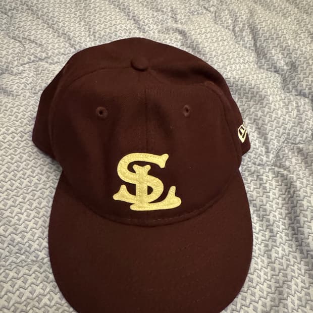 뉴에라  9fifty 레트로크라운 세인트루인스 버건디 캡