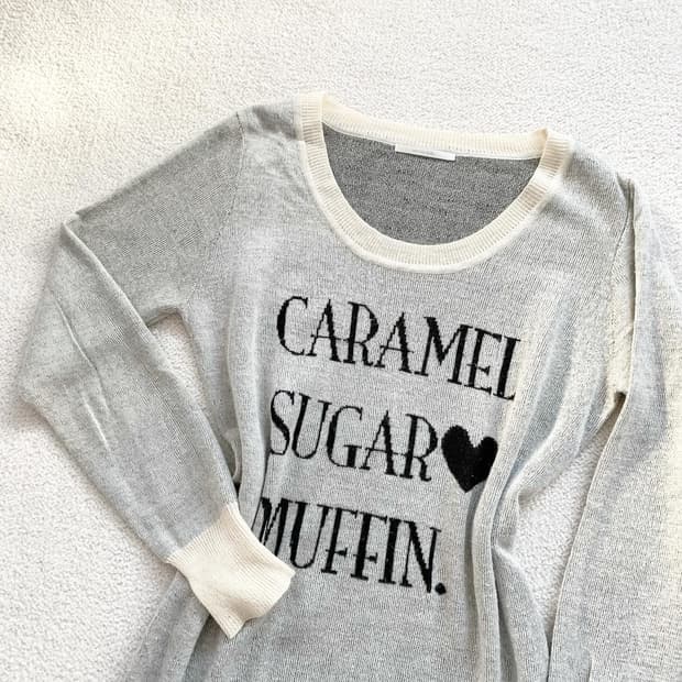 러블리갸루 레터링 하트 니트