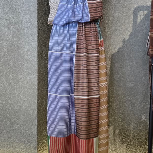 [jejia] 스트라이프 패턴 홀터 롱원피스