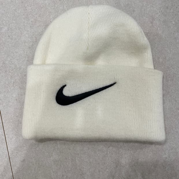 나이키x스투시 나투시 화이트 비니