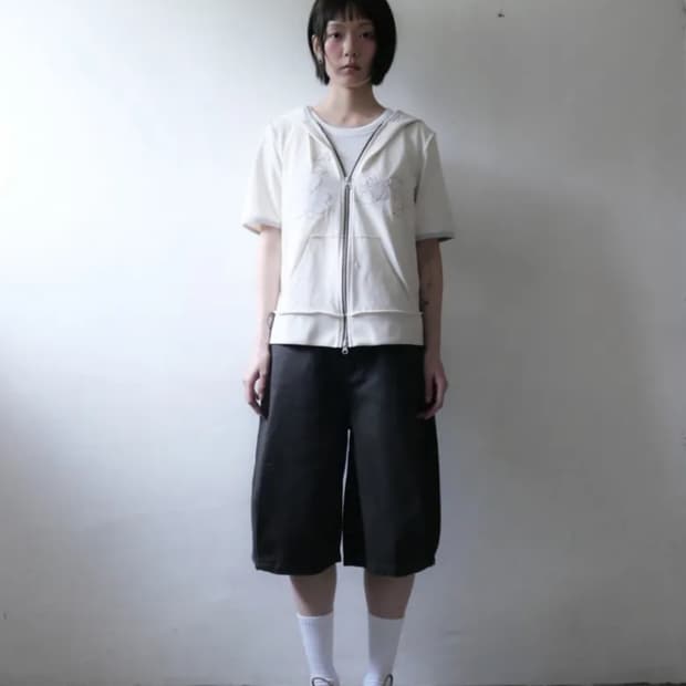 더콜디스모먼트 반팔 후드집업