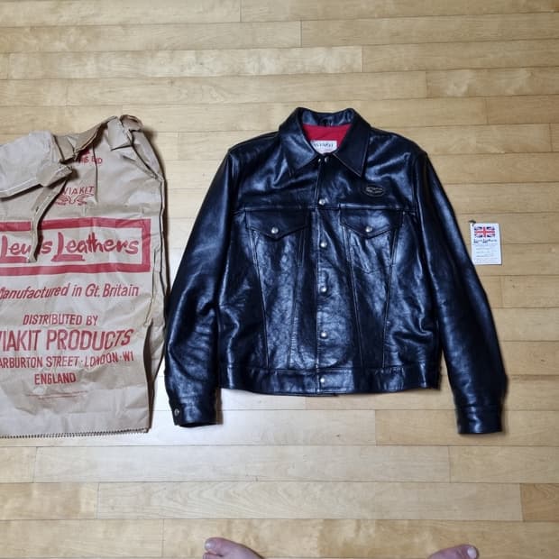 [42] 루이스레더 988 웨스턴 베지터블 텐 카우