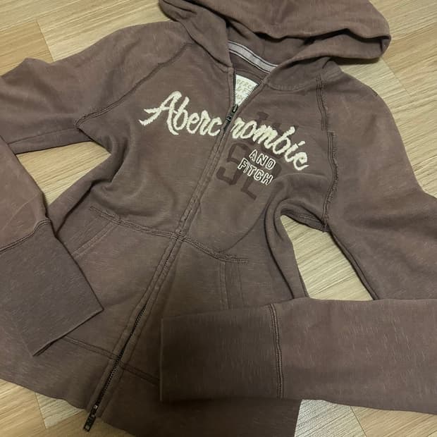 아베크롬비 딱붙 투웨이 후드집업 초코브라운 