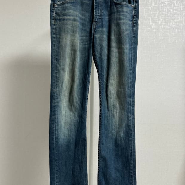 Levi’s 511 Washed Denim