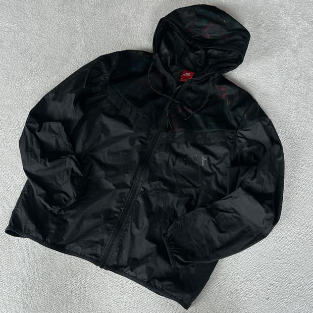 나이키 블랙 바람막이 후드