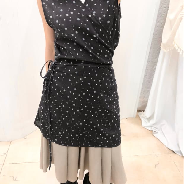 Polka lap blouse
