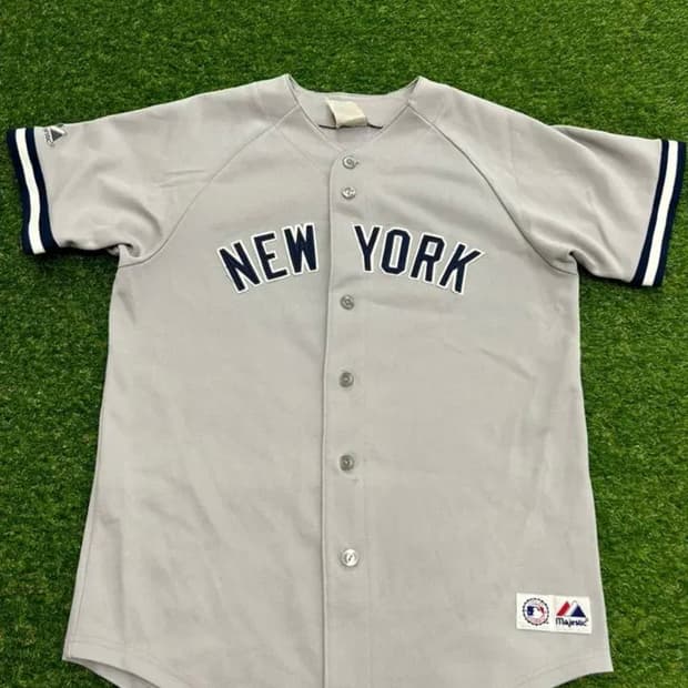 마제스틱 뉴욕 양키스 유니폼