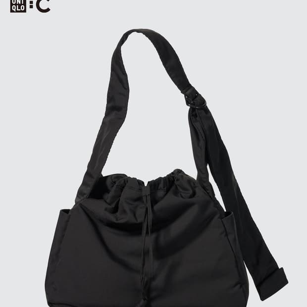 [새상품] 유니클로C 소프트 퍼피 숄더백 블랙