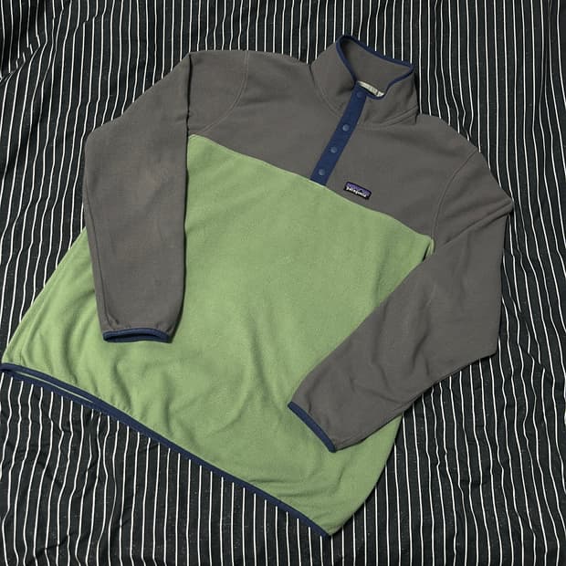 파타고니아 신칠라 후리스 XL 그린