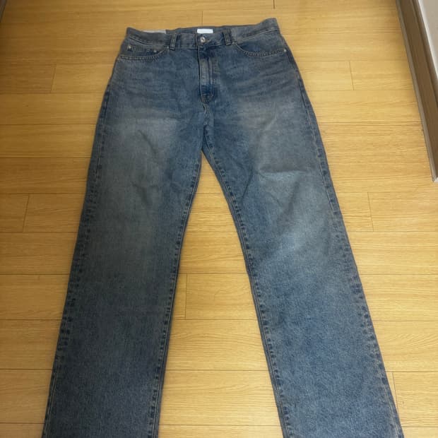 closedoor denim